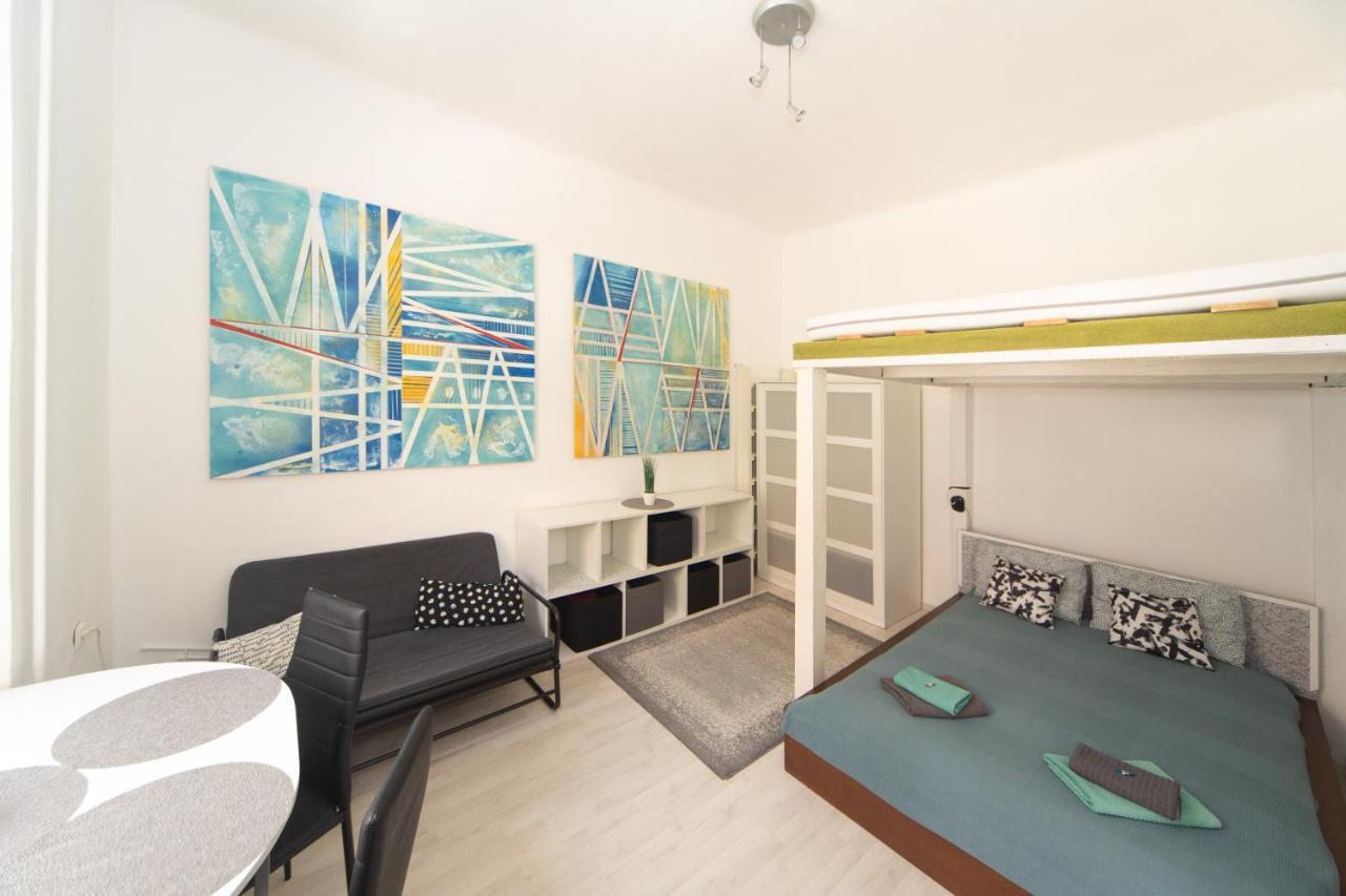 Cosy Studio Apartment With Airconditioner Budapest Exterior foto